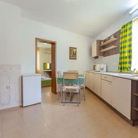 Apartment Comfortable 2bedroom With Kitchen In Dafinka Eu Burgas